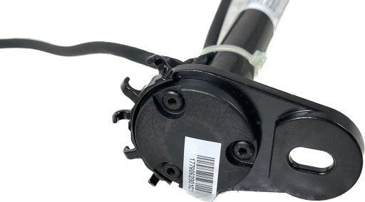 $ Пиротехнический картридж капота MERCEDES A1779062301