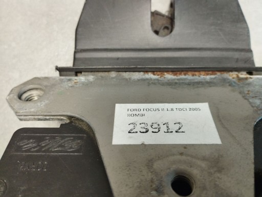 Ford Focus II de la Serrure du capot Porte coffre hayon 01041111905