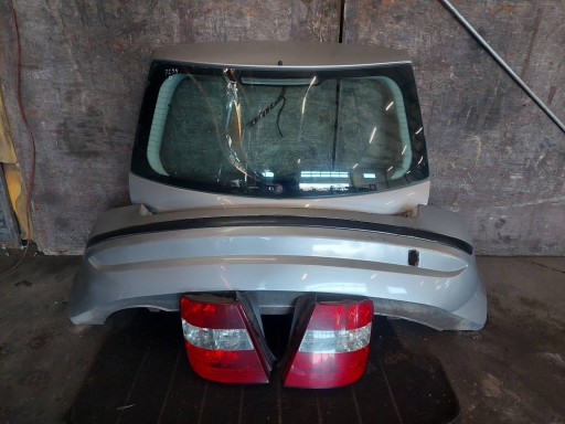 completo posteriore FIAT STILO e 647 portellone posteriore cofano portellone cofano posteriore paraurti posteriore fanale faro posteriore