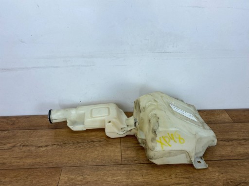 washer fluid tank Cadillac Escalade IV 2015+