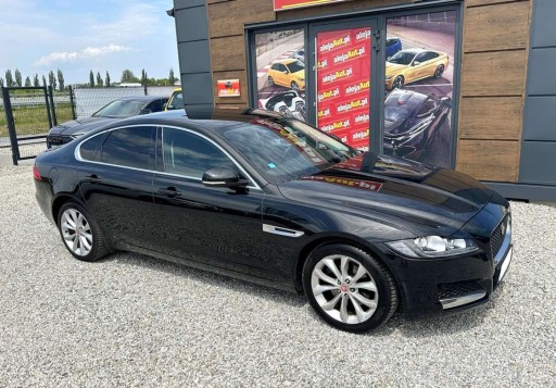 Jaguar XF II Sedan 2.0 i4P 250KM 2018