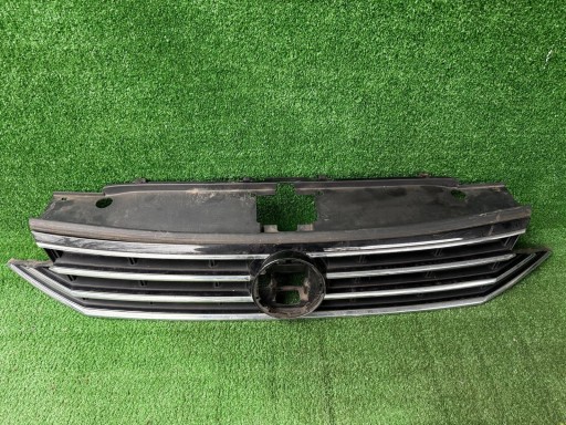Volkswagen Passat B8 grill grille of a bumper radiator 3G0853653N