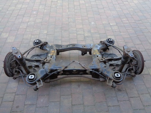 Луч подвески задний джип cherokee wk2