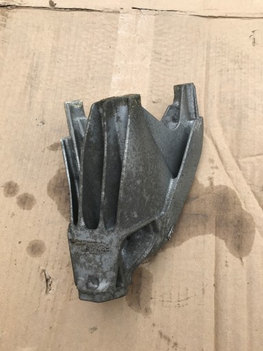 holder engine mount AUDI A4 B8 8K0199307AL
