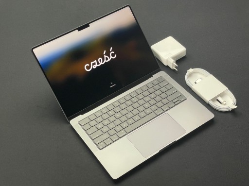 Laptop Apple A2992 14,2 