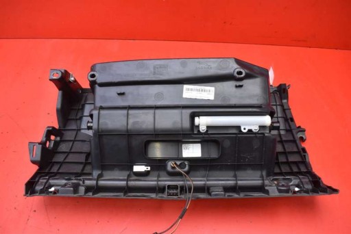 passenger compartment of the passenger EU CM80511 JAGUAR F-PACE X761 16-20