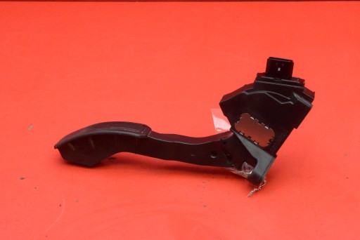 potentiometer accelerator pedal 78110-02010 TOYOTA AURIS 1 and 1.4 D-4D 90 KM 06-09