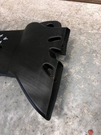 KANAL des lüfters links VW PASSAT B8 5Q0819805C
