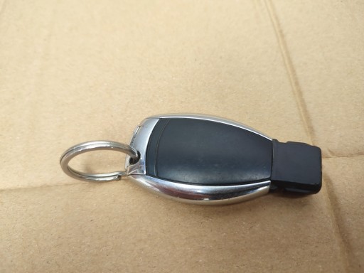 Clé pilot mercedes W204