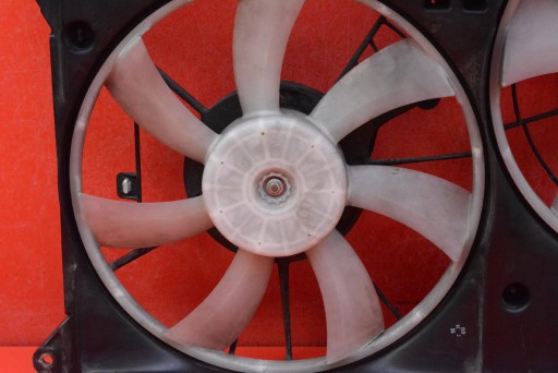 Ventilateur TOYOTA RAV4 3 III 2.2 D-4D 150 KM 2-LIFT 10-13