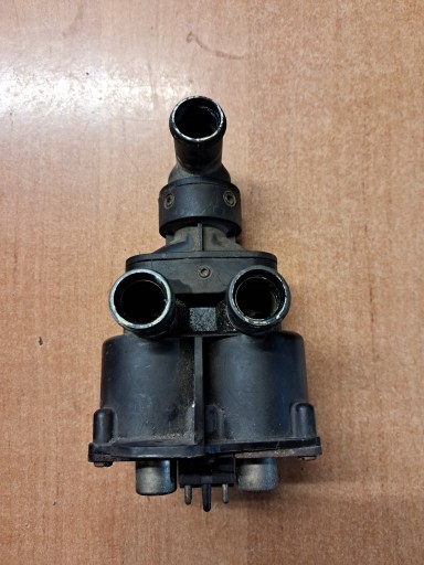 NOCKENWELLENVERSTELLER MERCEDES W126 SE SEL SEC 1268300084