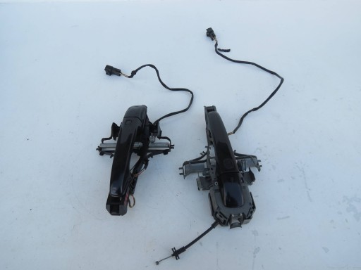 handle door exterior KEYLES LAKIER 452 VOLVO XC70 S80 V70 30784205 left
