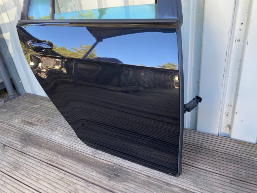 VW GOLF VII KOMBI complete door right rear part rear. LC9X black
