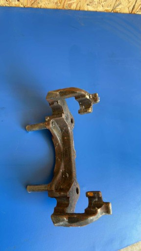 Jarzmo of a caliper of brake SAAB 9-3 II 93 oe 285mm Vectra C / Signum / BLS