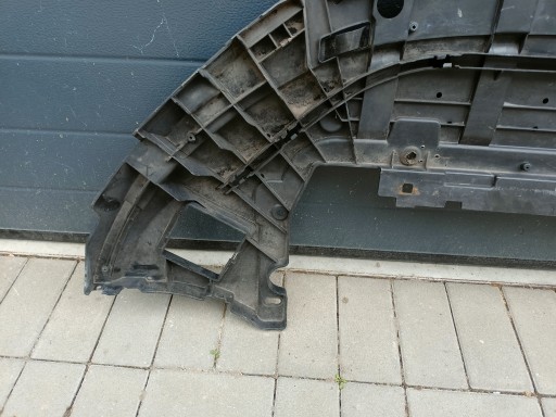 Volvo V40 II cover below of a bumper front