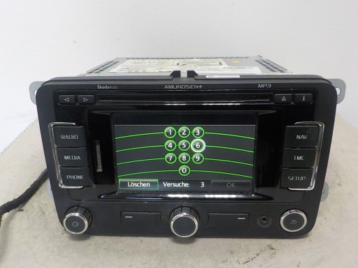 SKODA SUPERB II RADIO navigacija tvornička 3T0035192F