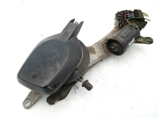 Mercedes E klasa W210 motor törlö eleje 3397020325