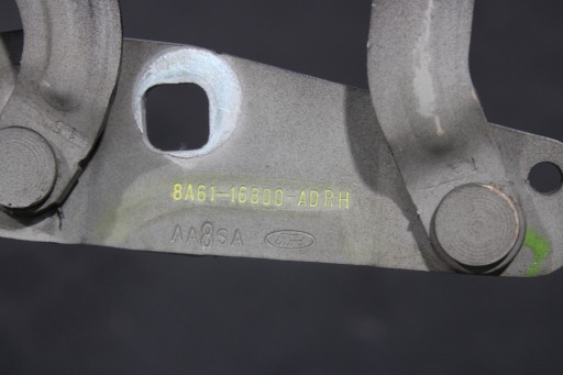 hinge bonnets right FORD FIESTA MK7 LIFT 8A61-16800-AD
