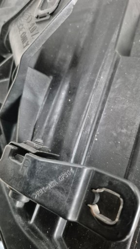 AUDI Q2 16-20 light front front right
