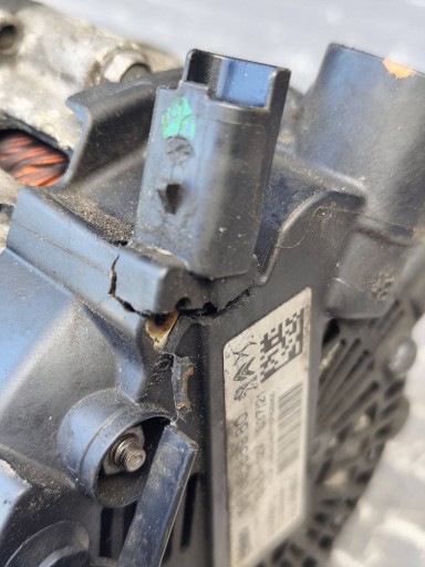 PEUGEOT 2008 II 1.5 HDI ALTERNATOR 9835688980
