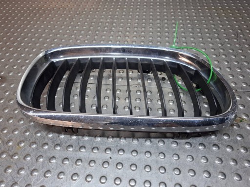 kidney grille grille of a bumper right grill 7201968 BMW 3 E90 E91 E91 LIFT