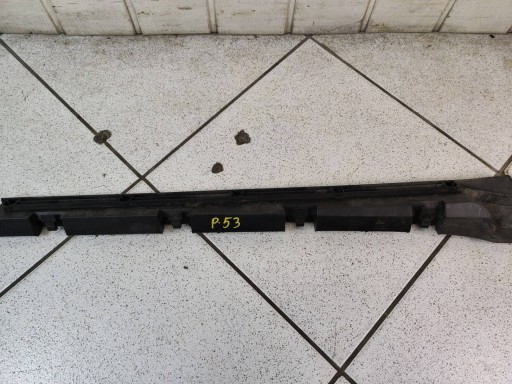 bracket holder of the threshold Mercedes-Benz M W164 facelift 2010 A1646981327