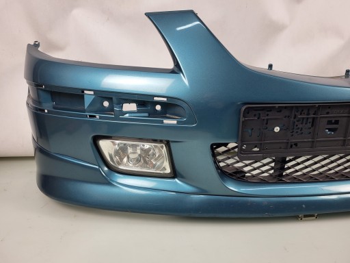 MAZDA PREMACY SPORT and bumper fog light front 20Q