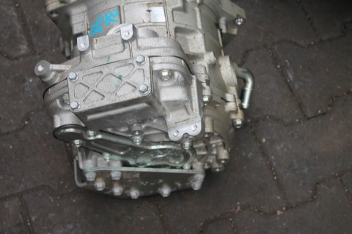 3698. engine electrical NISSAN QASHQAI 290C06UM1B