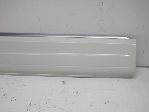 moulding door VW Tiguan and 5N0 11r right front 5N0854940D