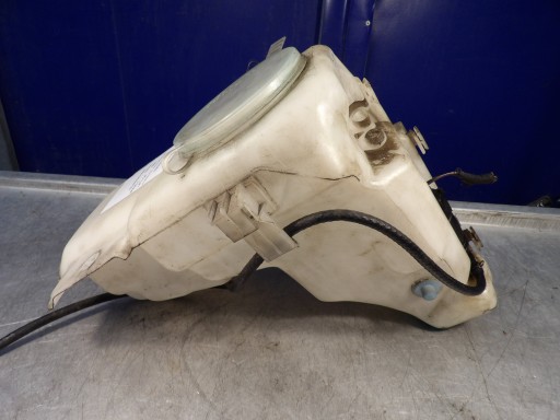 BEHÄLTER SPRITZDÜSE MERCEDES CLK 230 2088690020