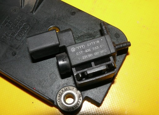 Sensor Nockenwellenversteller Druck AUDI A6 C5 A4 B6 3.0 V6 ASN 037906283C