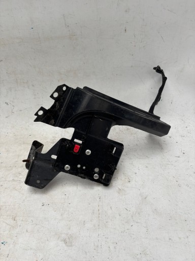 LAND ROVER EVOQUE L538 11- support holder of a bumper left rear part EJ32-17A151-AE
