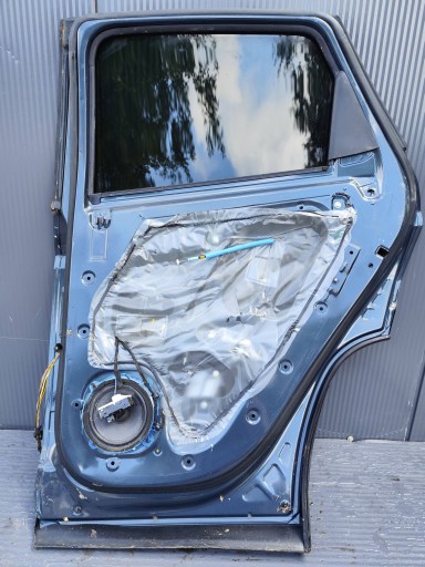 HYUNDAI TUCSON IV door rear part right complete