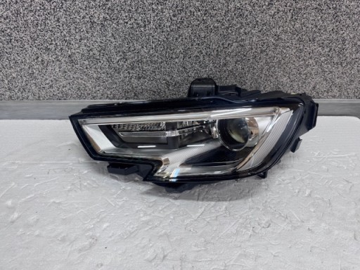 light left Audi A3 8V LIFT Bi Xenon Led new