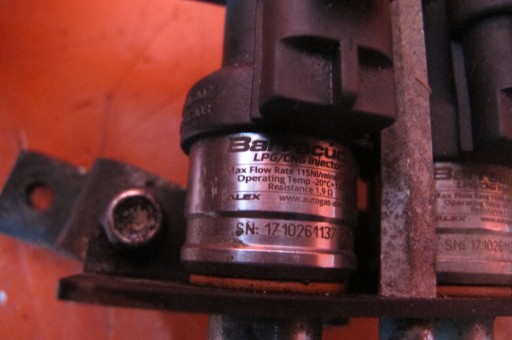 Rampe injection Injecteurs Du gaz/du liquide LPG BARRACUDA 4 Cylindres