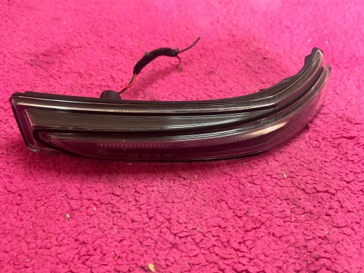 blinkerleuchte w im spiegel links seite KIA Sportage 87614-D9 !A