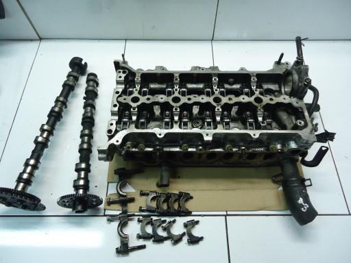 TOYOTA AVENSIS T25 2.0 2.2 D4D head. of a cam