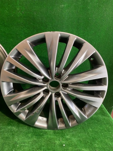 disk TOYOTA HIGHLANDER 20” 8J ET35