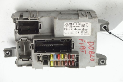 Kasten der Sicherungen 28260827 00518115150 FIAT DOBLO