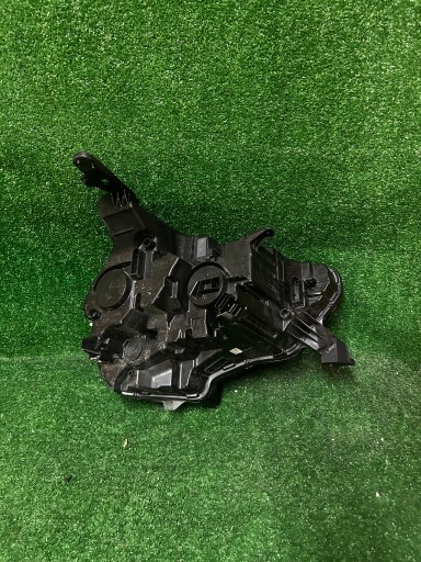 REFLEKTOR left CITROEN C4 III LIFT NR.R