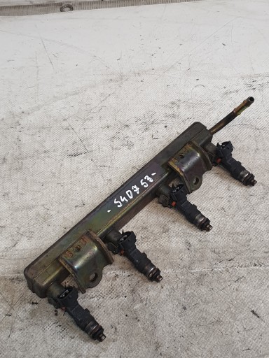 Rampe injection NISSAN MICRA K12 1.0 16V 03r.