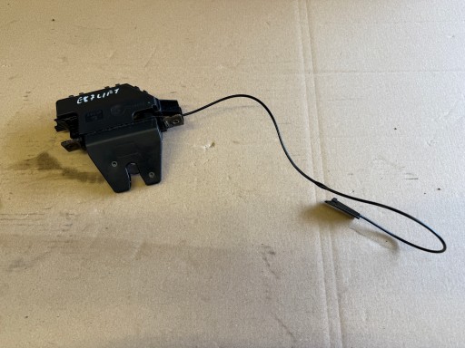 BMW 1 E81 E87 lock bonnet boot 7840617