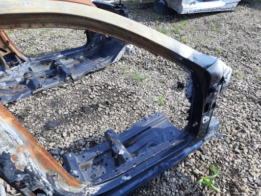 PANAMERA 970 ЧЕТВЕРТЬ ПРАВАЯ ПЕРЕДНЯЯ СТОЙКА