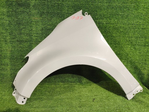 fender front left TOYOTA YARIS IV 20- NR.797