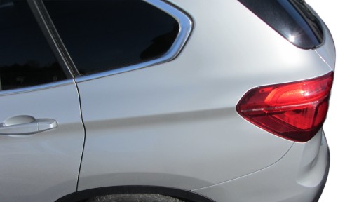 BMW X1 F48 fender rear left rear part SREBRNY quarter left side threshold A83