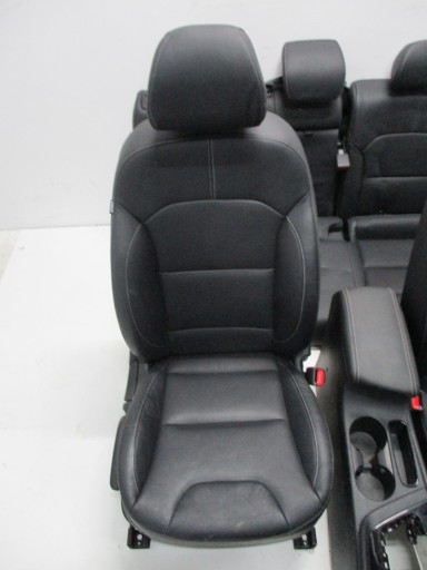 seat right of the passenger leather KIA NIRO