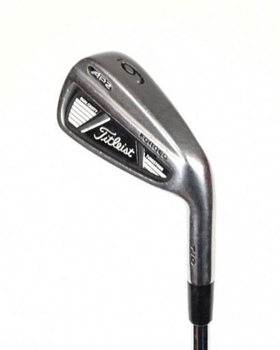 Iron Titleist AP2 710