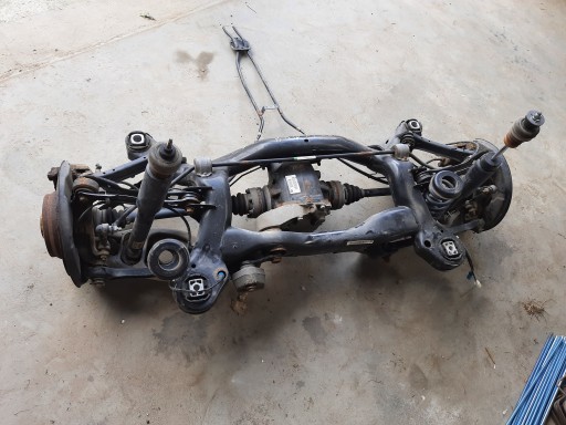 Bmw x1 e84 2.0i лифт xdrive балка моста