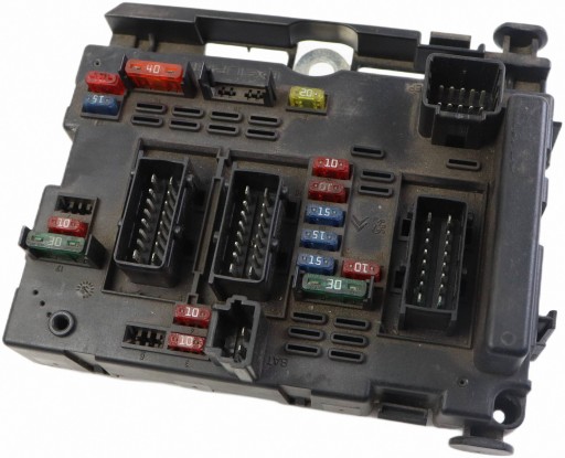 CITROEN PEUGEOT module compartment control unit BSM 9643538180