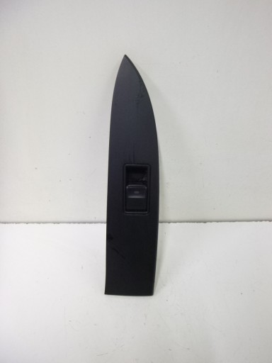 switch panel of the window Toyota Avensis III T27